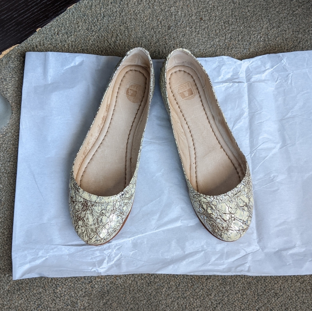 Frye Carson Ballet Flat, Cracked Metallic, US 7